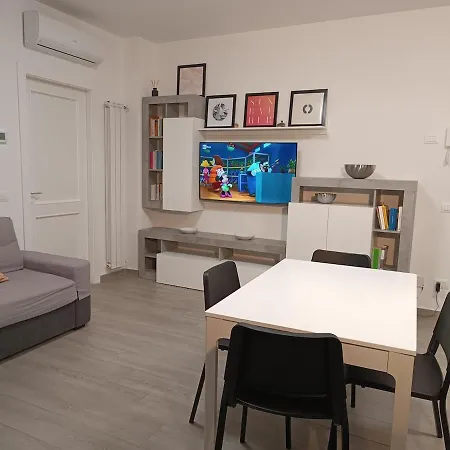Casa Latini Con Piscina Appartamento